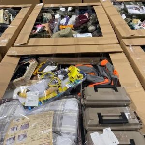 Hunting and fishing gear pallets